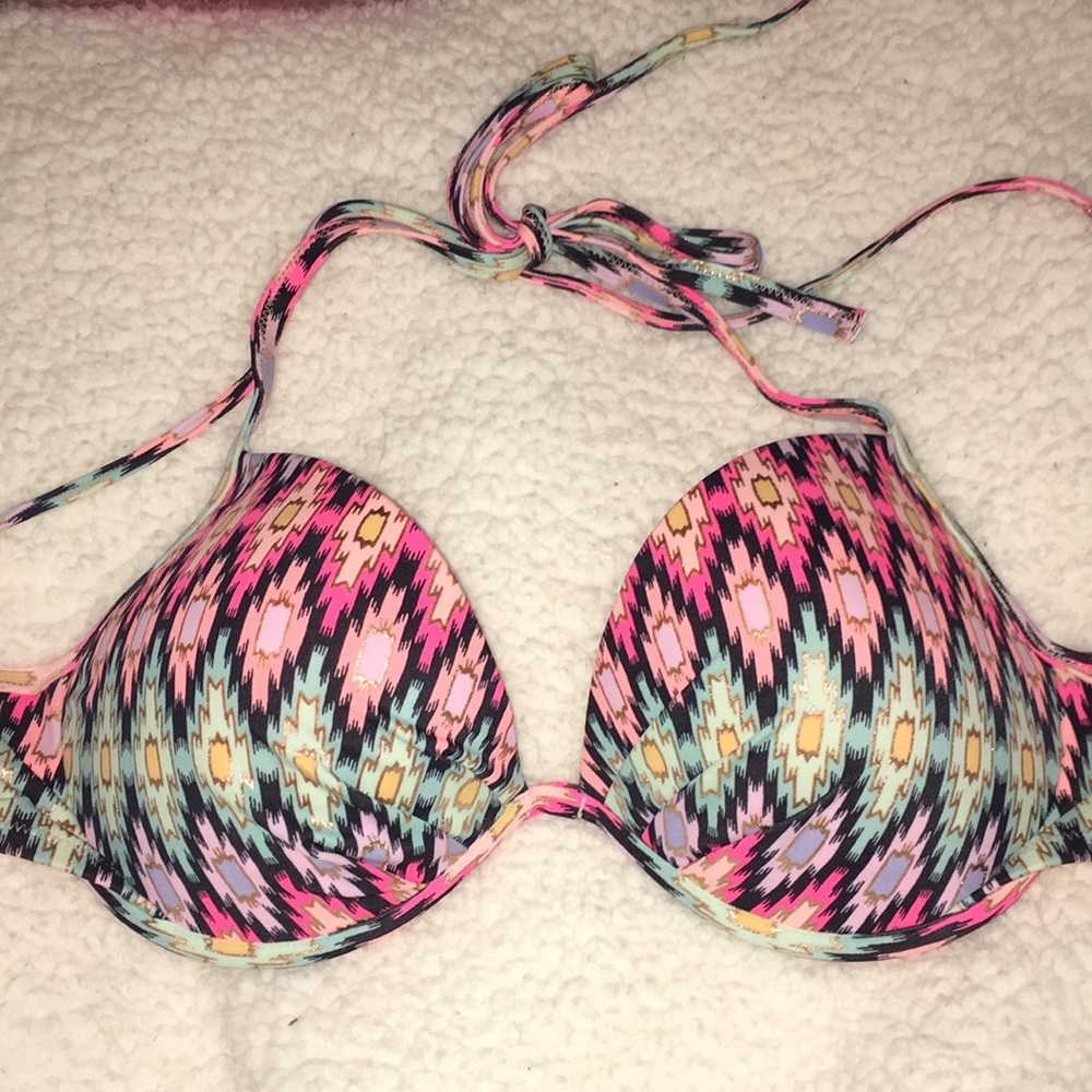 VS push up bikini top